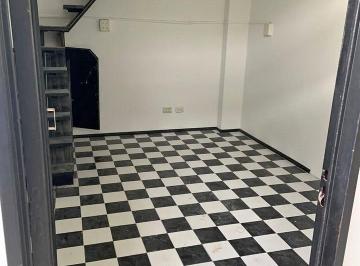 Local comercial · 30m² · 1 Ambiente · Local en Alquiler - Ideal Venta Online - 30 m - Pleno Centro de Tandil