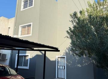 Departamento de 3 ambientes, Córdoba · Bº Alto Alberdi. Alquilo Amplio Depto. de 1 Dormit, con Cochera. Exc. Ubicación