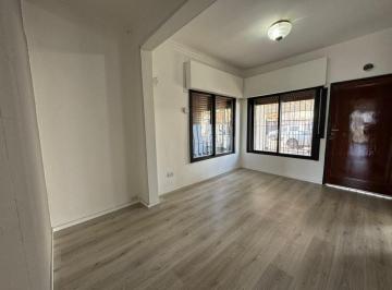 Casa · 119m² · 3 Ambientes · Venta Casa 3 Amb. con Jardín - San Andrés