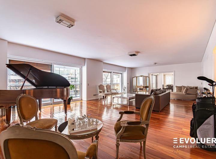 Departamento · 363m² · 6 Ambientes · 2 Cocheras