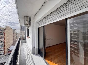 Departamento · 120m² · 4 Ambientes · Alquiler en Almagro - 4 Ambientes con Balcón Vista Abierta.