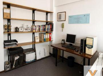 Oficina comercial · 26m² · 2 Ambientes · Oficina en Alquiler - 1 Baño - 31 m - San Nicolás