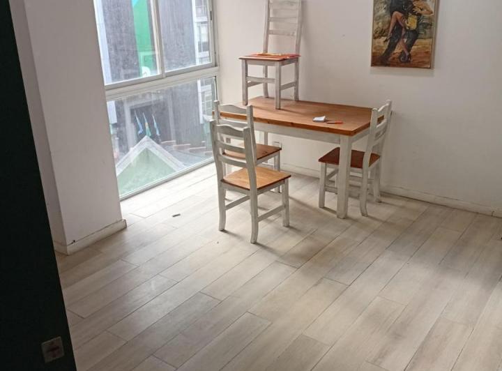 Departamento · 130m² · 8 Ambientes