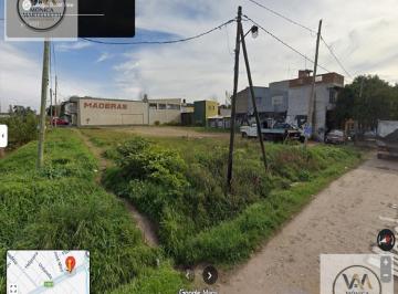 Terreno · 900m² · 3 Terrenos en Bloque a La Venta