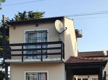 Casa · 110m² · 3 Ambientes · Dúplex en Venta - 2 Dorm. 1 Baño 1 Cochera - 120 m² - Mar del Tuyú