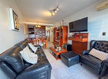 Casa · 108m² · 5 Ambientes · 1 Cochera · PH Triplex de 3 Dorm. con Cochera Fija Cubierta, Baulera y Amenities en Villa Urquiza