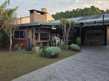 Casa de 6 ambientes, Lomas de Zamora · Venta de 2 Propiedades 3 Ambientes en un Mismo Lote, Quincho, Garage y Jardin en Lomas de Zamora
