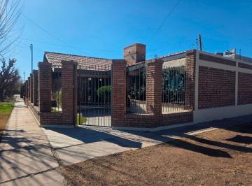 Casa de 1 ambiente, Villa Nueva · Casa Esquina en Venta Villa Nueva Guaymallén