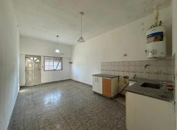 PH · 38m² · 2 Ambientes · Venta. PH. Departamento.2 Ambientes. Entrada Independiente. Sin Expensas. Villa Dominico