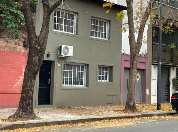 PH de 3 ambientes, Colegiales · Colegiales: 3 Amb. P - H Como a Estrenar! Conde 1000