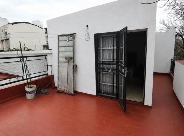 PH · 92m² · 4 Ambientes · Venta PH 4 Ambientes/2 Baños Completos/terraza/patio/luminoso
