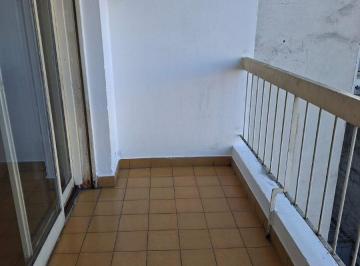 Departamento de 1 ambiente, Balvanera · Alquiler 1 Ambiente con Balcon y Mueble Divisorio, Centro, Av Corrientes y Av Callao. –