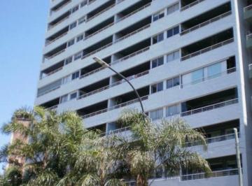 Departamento de 2 ambientes, Vicente López · Amplio Departamento en Alquiler en Edificio de Categoria.