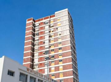 Departamento de 2 ambientes, Lanús · 2 Amb. I Amplio y Luminoso I a 300 m de Estación Lanús Oeste