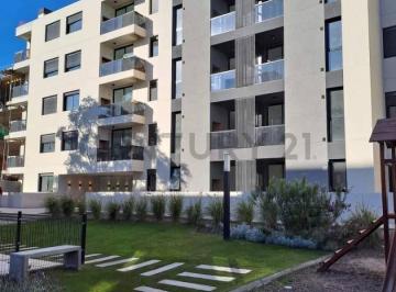 Departamento · 76m² · 4 Ambientes · 1 Cochera · 2 Dor con Balcón, Housing con Seguridad. Financiación.
