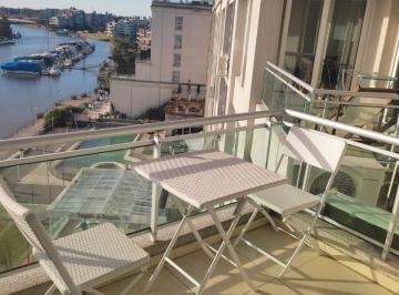 Departamento · 58m² · 2 Ambientes · 1 Cochera · Condominio en Esquina Amoblado y Equipado