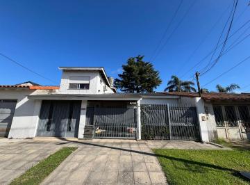 Casa · 130m² · 5 Ambientes · 1 Cochera · Venta Casa 4 Ambientes Quilmes Oeste
