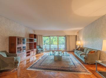 Departamento · 170m² · 5 Ambientes · 1 Cochera · Departamento en Belgrano. 5 Ambientes. Av Libertador. Cochera Fija. Seguridad 24hs.