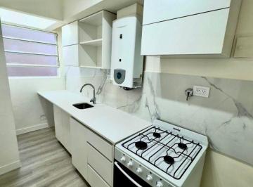Departamento de 2 ambientes, Caballito · 2 Amb. Moderno y Reciclado a m de Goyena - Listo Para Habitar!