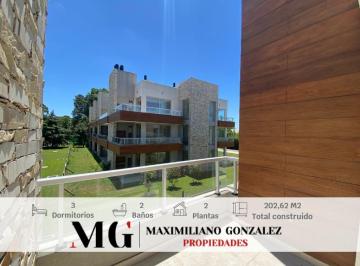 Departamento · 118m² · 4 Ambientes · 1 Cochera · Duplex Venta Complejo Cabral Canning