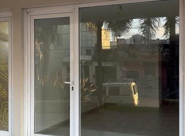 Local comercial · 25m² · 1 Ambiente · Local en Alquiler Excelente Ubicación
