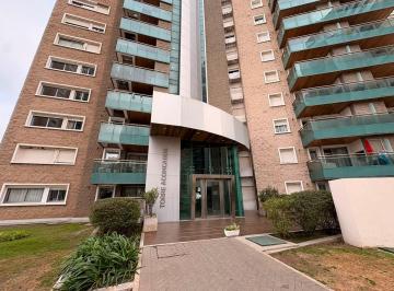 Departamento · 100m² · 4 Ambientes · Venta Departamento 3 Dorm y Balcon. B° Villa Sol.