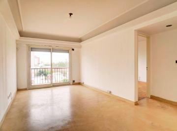 Departamento · 44m² · 2 Ambientes · 1 Cochera · Venta Depto 2 Amb con Balcón y Cochera - Floresta