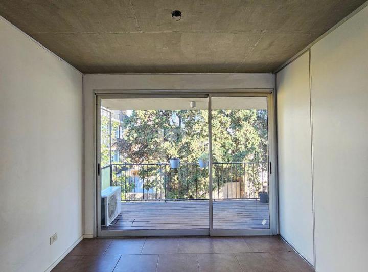 En Venta Monoambiente con Cochera y Pileta en Saavedra