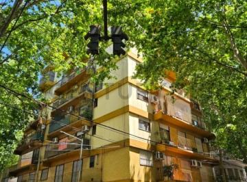 Departamento · 99m² · 4 Ambientes · Depto 4 Amb C/dependencia en San Martín Centro - Apto Crédito - Evalua Permuta