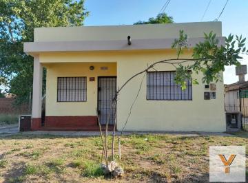 PH · 42m² · 3 Ambientes · PH en Venta - 2 Dorm. 1 Baño - 75 m² - Santa Teresita