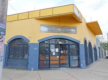 Local comercial · 300m² · 4 Ambientes · 2 Cocheras · Venta Local Comercial + Departamento 2 Ambientes con Cochera
