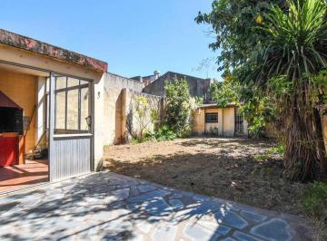 Casa · 290m² · 7 Ambientes · Venta Casa en Lote Propio 400 m² Totales en Pompeya