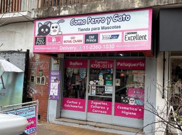 Local comercial · 47m² · Excelente Local en Zona Comercial Sobre Ugarte de 52 m² Apto