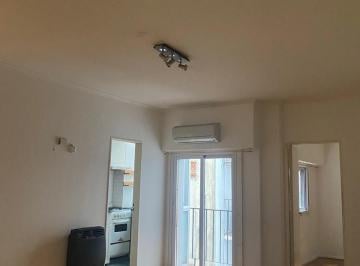 Departamento de 2 ambientes Alquiler $ 800.000 · Alquiler 2 Amb. Impecable. Aguero 2200