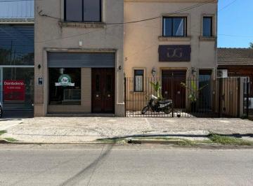 Local comercial · 300m² · Venta Salon de Usos Multiples, Renta Activa.