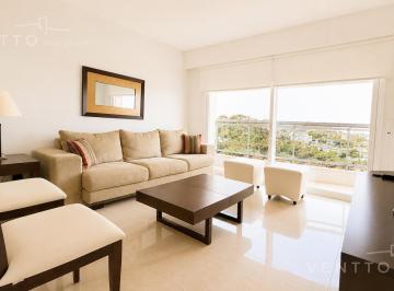 Departamento · 173m² · 5 Ambientes · 1 Cochera · Aquarela Alquiler 4 Dorm. y Servicio