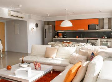 Departamento · 83m² · 3 Ambientes · 1 Cochera · Alexander Coleccion