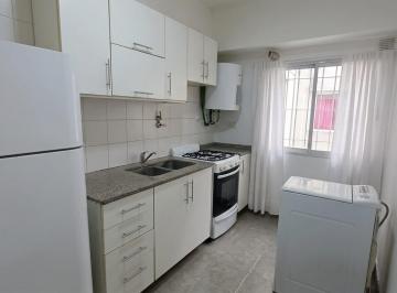Departamento · 46m² · 2 Ambientes · Venta, Departamento, 2 Ambientes, Balcón, Baulera, Parque Patricios