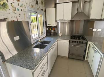 Departamento · 90m² · 3 Ambientes · 1 Cochera · Venta Depto Triplex Casa Apto Credito Hurlingham