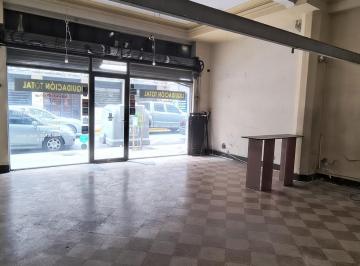 Local comercial · 50m² · 1 Ambiente · Local 6 m de Frente! a m de Av Córdoba - Múltiples Rubros