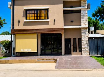 Casa · 210m² · 11 Ambientes · Venta Propiedad 3 en 1 en Pilar