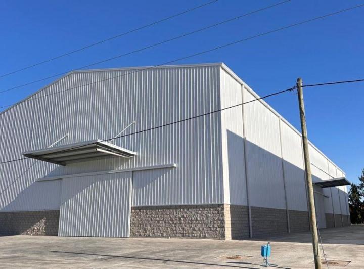 Bodega-Galpón · 2100m²