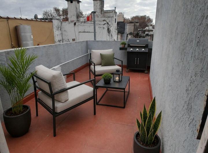 Departamento Tipo Dulex - 3 Ambientes con Balcon y Terraza Propia - Sin Expensas