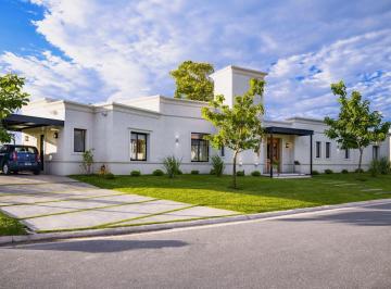 Casa · 164m² · 5 Ambientes · 2 Cocheras · Casa en Venta en Ceibos, Puertos, Escobar