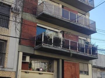 Departamento de 3 ambientes, Parque Patricios · Dto de 3 Ambientes - Impecable