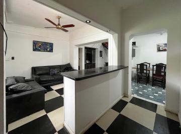 Casa · 378m² · 10 Ambientes · 4 Cocheras · Venta | Permuta - Casa 5 Dorm., con Piscina y Jardín - Garita 9, Funes.