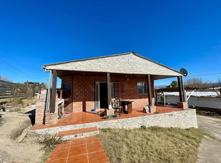 Casa · 151m² · 5 Ambientes · 1 Cochera