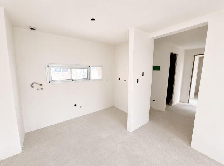 Departamento · 76m² · 4 Ambientes · 1 Cochera