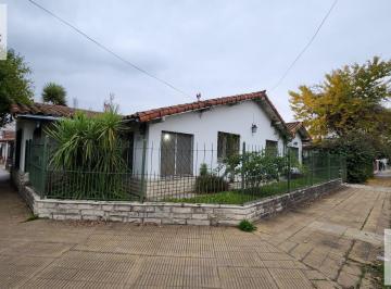 Casa · 143m² · 4 Ambientes · 2 Cocheras · Casa en San Miguel