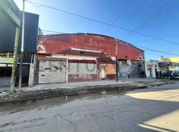 Depósito · 912m² · 3 Cocheras · Alquiler Depósito en Grand Bourg.